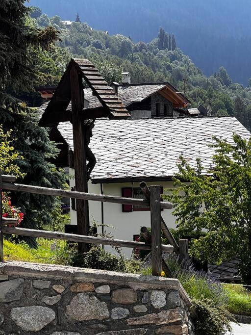 Chalet Cheverel Remondey Exteriör bild